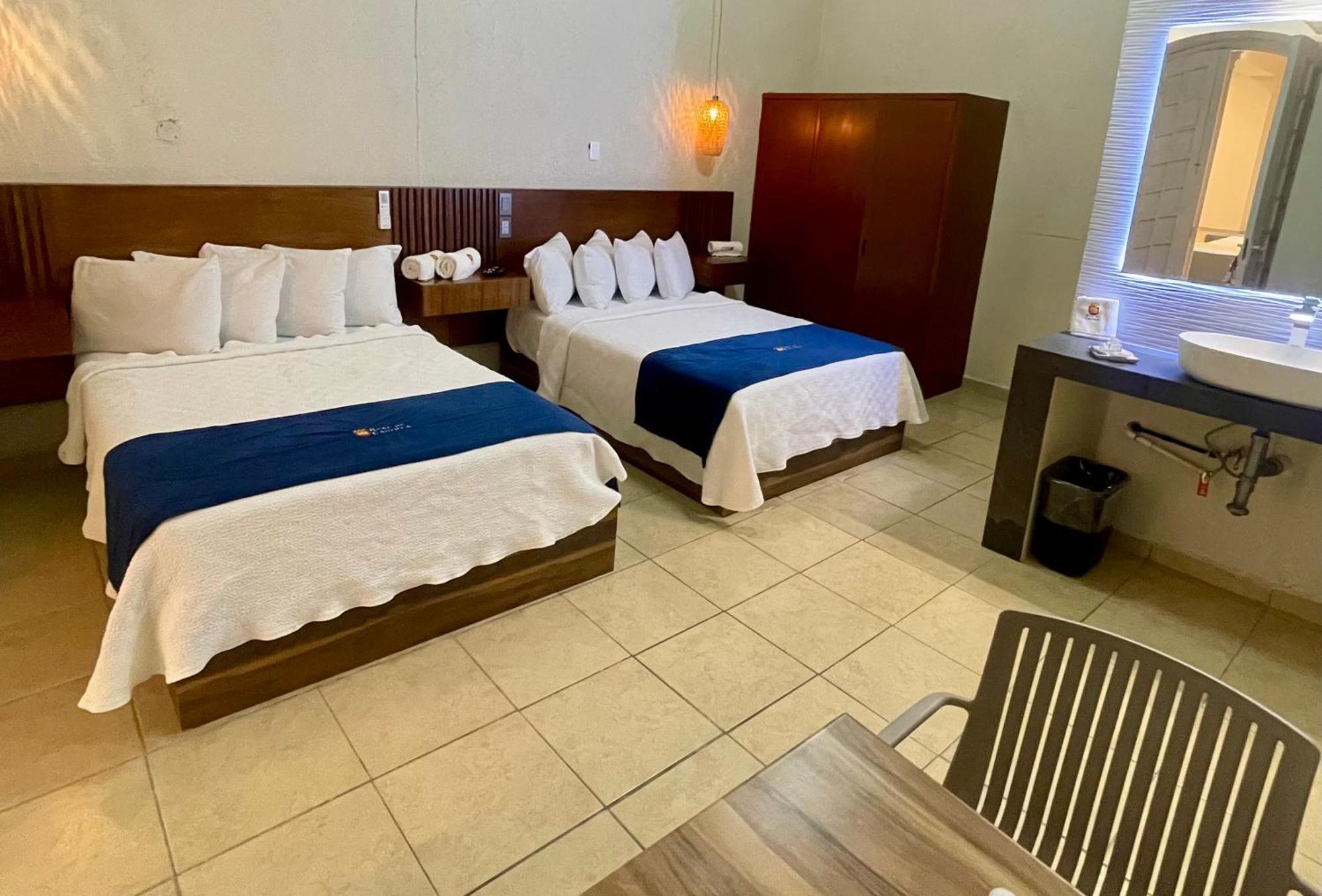 Hotel Real De Castilla Nuovo Guadalajara Eksteriør bilde